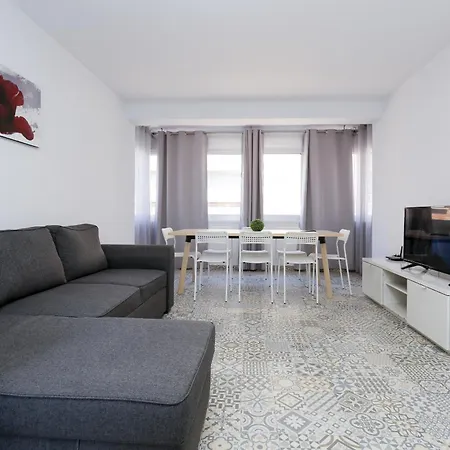 New Valencia 2 Planetcostadorada Apartment Salou